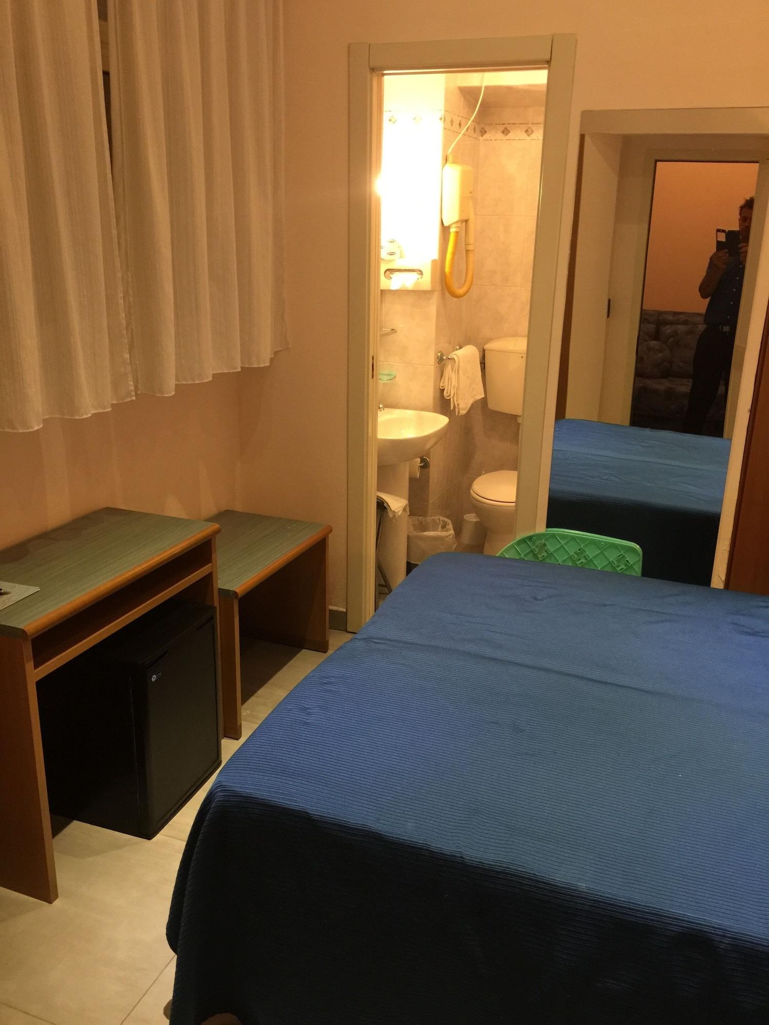 Hotel Roma Marina di Massa Eksteriør billede